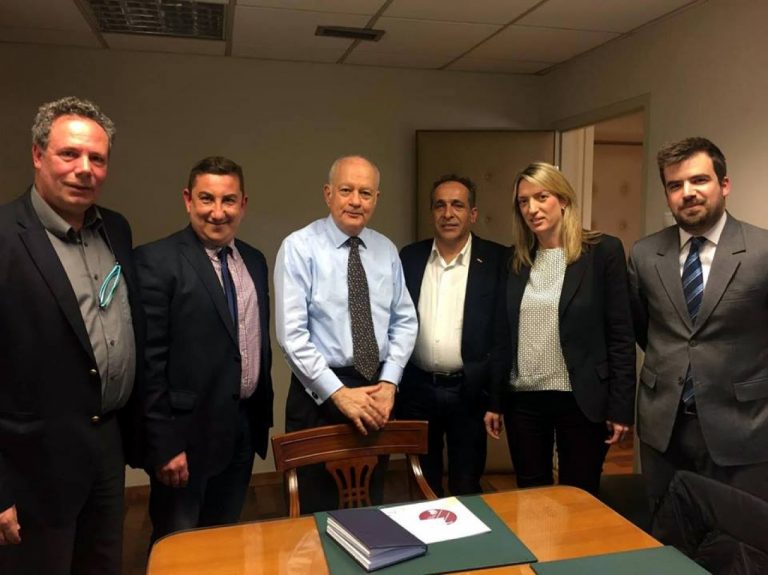 Συνάντηση Ενώσεων Τύπου με τον Υπουργό Οικονομίας Ανάπτυξης & Τουρισμού, κο Δ. Παπαδημητρίου