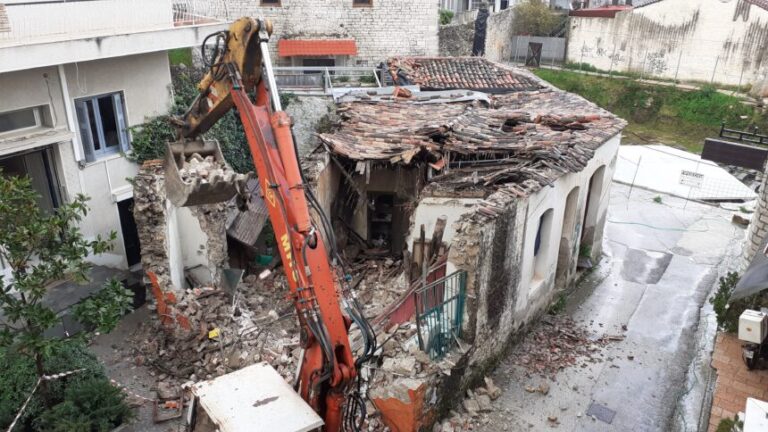 Ξεκίνησαν οι εργασίες διαμόρφωσης για το Open Mall στην Άρτα